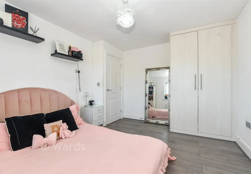 Bedroom 3 - Ketley Close, Eastchurch. Sheerness, Kent - Wards of Kent