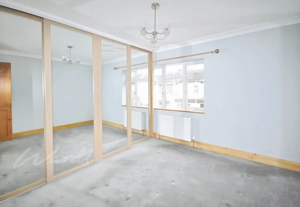 Bedroom 1 - Blenheim Road, Dartford. DA1 - Wards of Kent