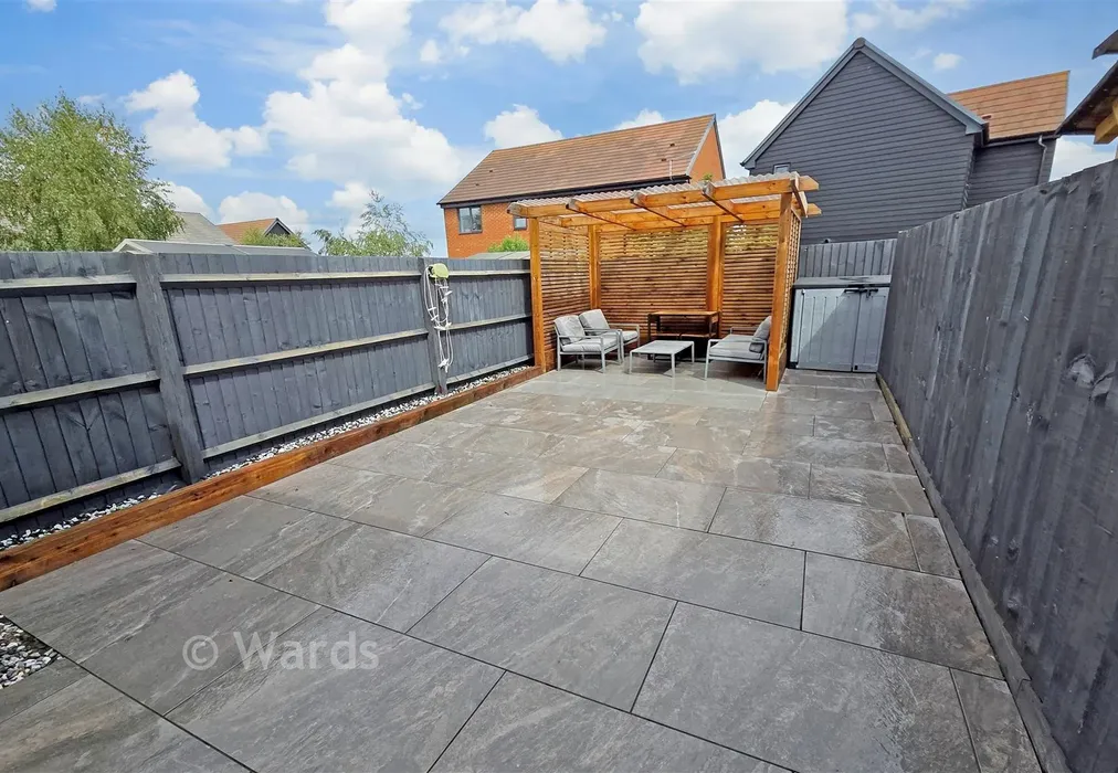 Rear Garden - Beasley Close, Queenborough, Sheerness, Kent - Wards of Kent