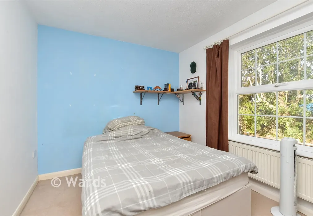 Bedroom 3 - Goldfinch Close, Faversham, Kent - Wards of Kent