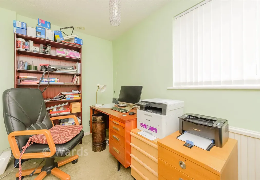 Bedroom 4 - Redhill Wood, New Ash Green, Kent - Wards of Kent