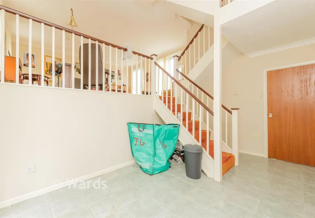 Dining Room - Redhill Wood, New Ash Green, Kent - Wards of Kent
