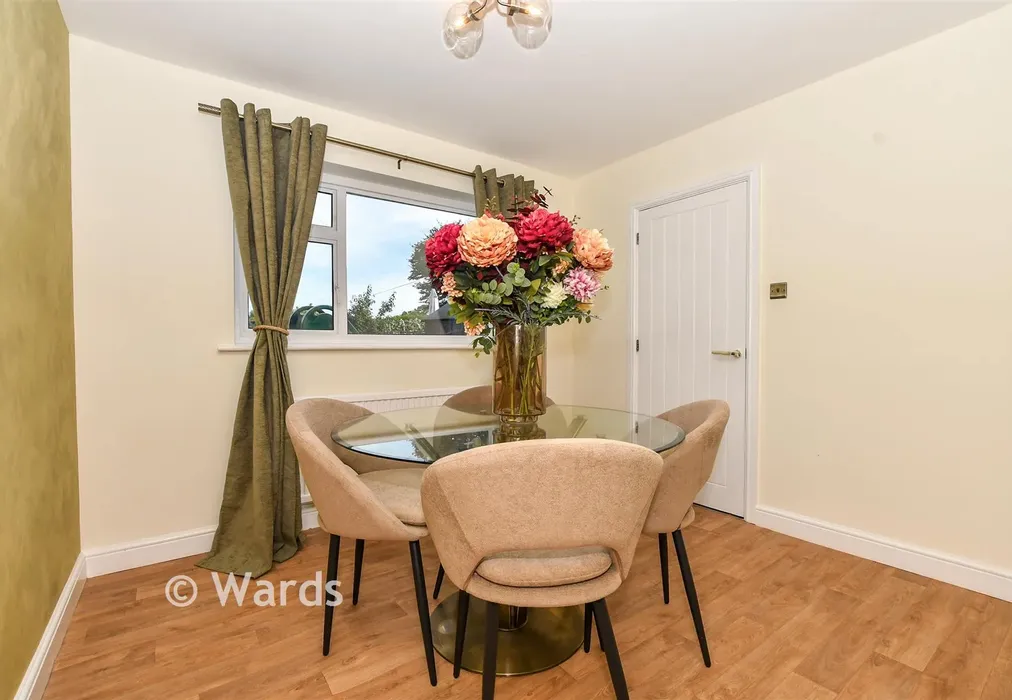 Dining Room - Swan Lane, Sellindge, Kent - Wards of Kent