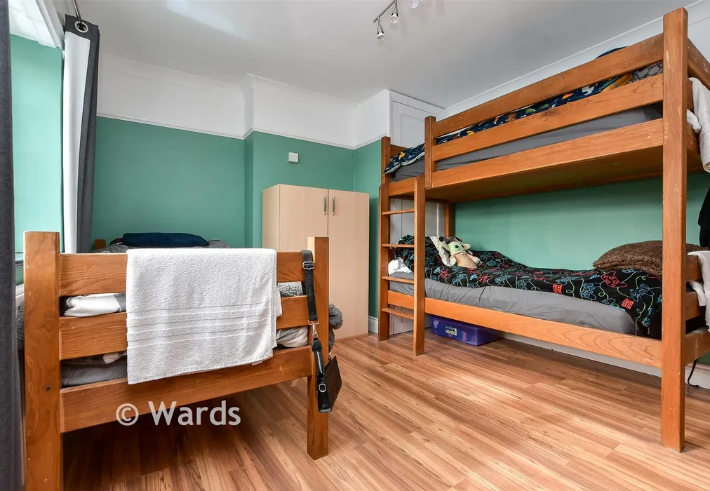 Bedroom 2 - Ramsgate Road, Broadstairs, Kent - Wards of Kent
