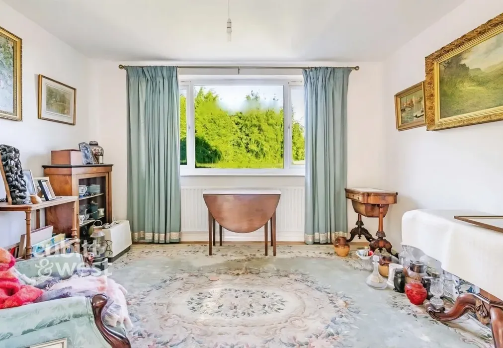 Dining Room - Saxonbury Close, Crowborough, TN6 - Wards of Kent