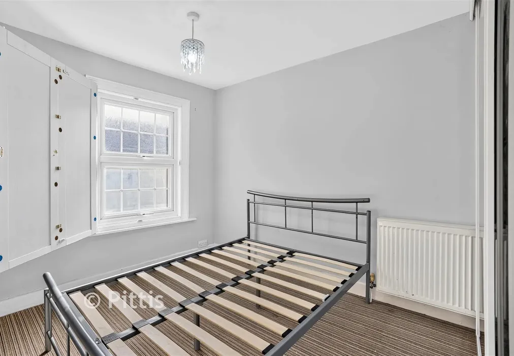 Bedroom 1 - High Street, Brading, Sandown, Isle of Wight - Wards of Kent