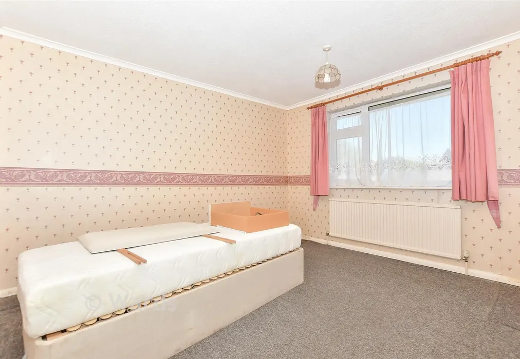 Bedroom 1 - Elm Road, St Mary's Bay, Romney Marsh, Kent - Wards of Kent