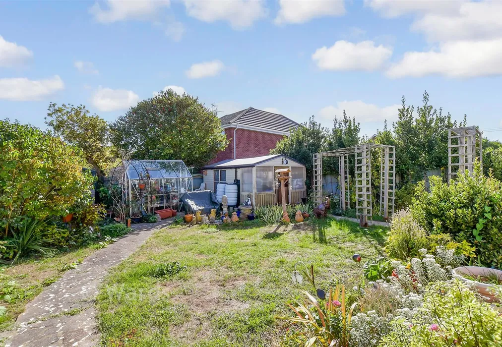 Rear Garden - The Rise, Kingsdown, Deal, Kent - Wards of Kent