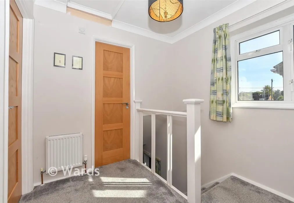 Landing - Glebe Way, Kennington, Ashford, Kent - Wards of Kent