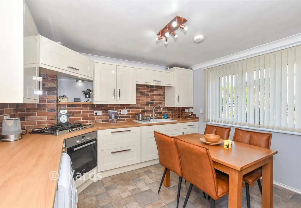Kitchen/Diner - Glebe Way, Kennington, Ashford, Kent - Wards of Kent