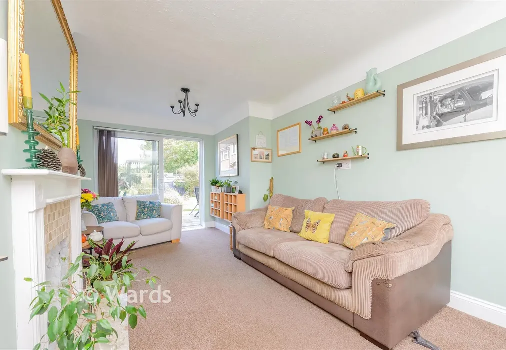 Lounge - Hever Court Road, Gravesend, Kent - Wards of Kent