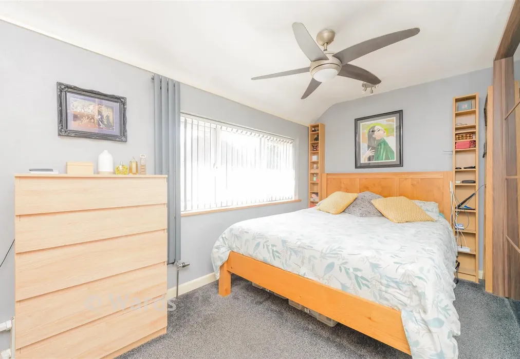 Bedroom 1 - Hever Court Road, Gravesend, Kent - Wards of Kent