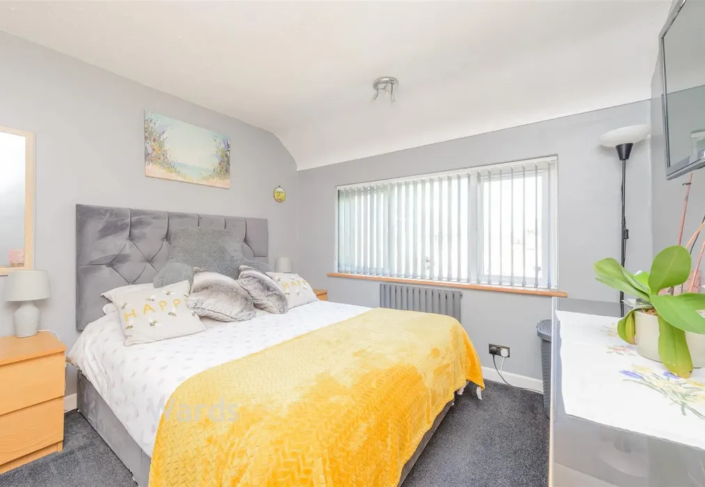 Bedroom 2 - Hever Court Road, Gravesend, Kent - Wards of Kent