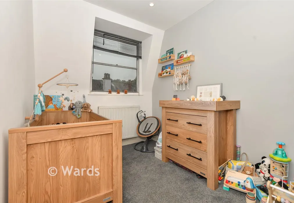 Bedroom 2 - Nevill Street, Tunbridge Wells, Kent - Wards of Kent