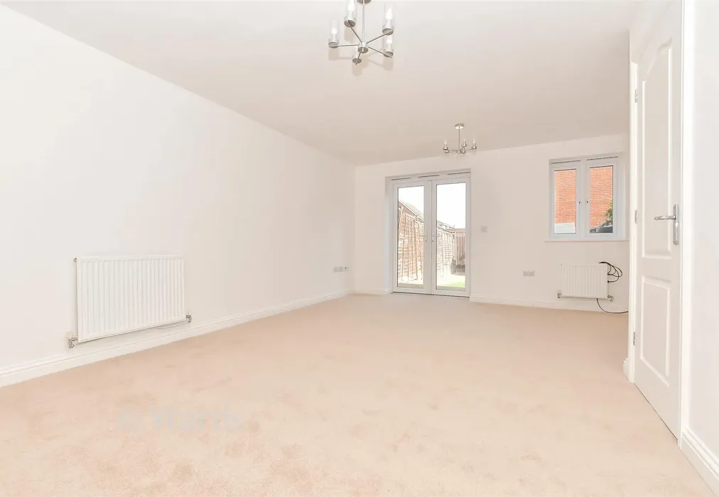 Lounge/ Diner - Scholars Close, Deal, Kent - Wards of Kent