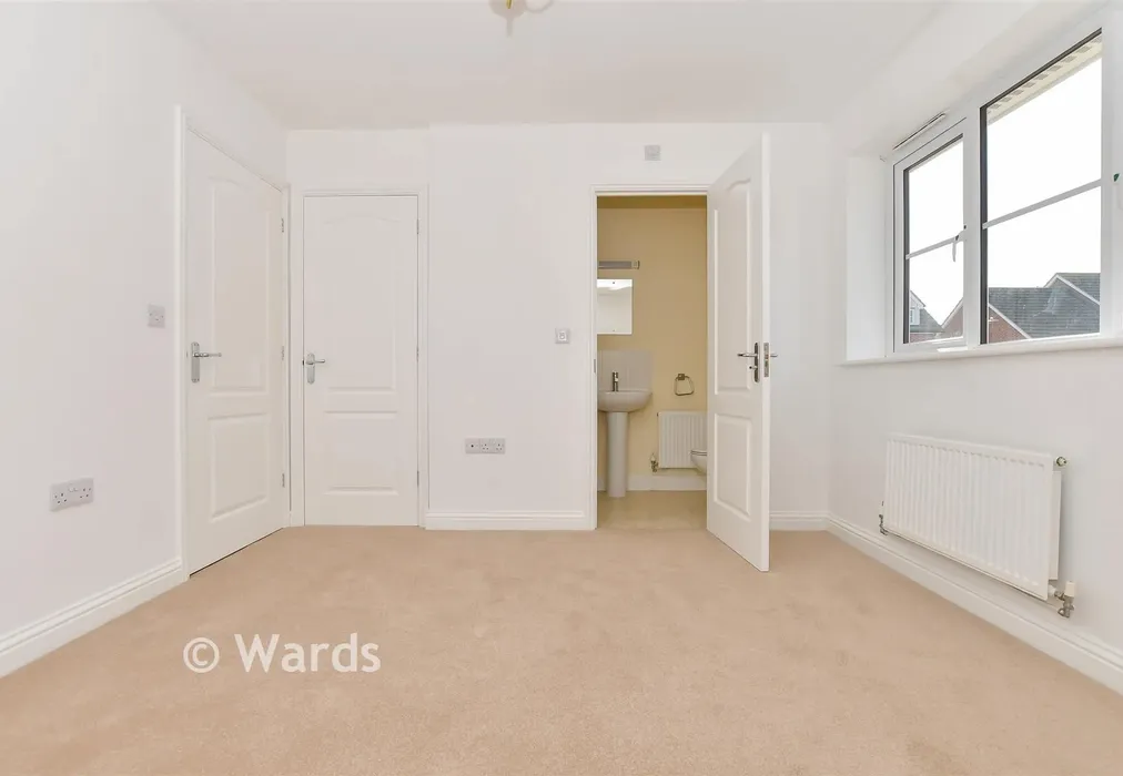 Internal Lifestyle Photograph - Scholars Close, Deal, Kent - Wards of Kent