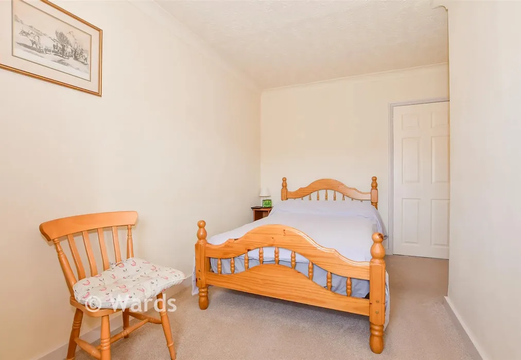 Bedroom 1 - Frythe Close, Cranbrook, Kent - Wards of Kent