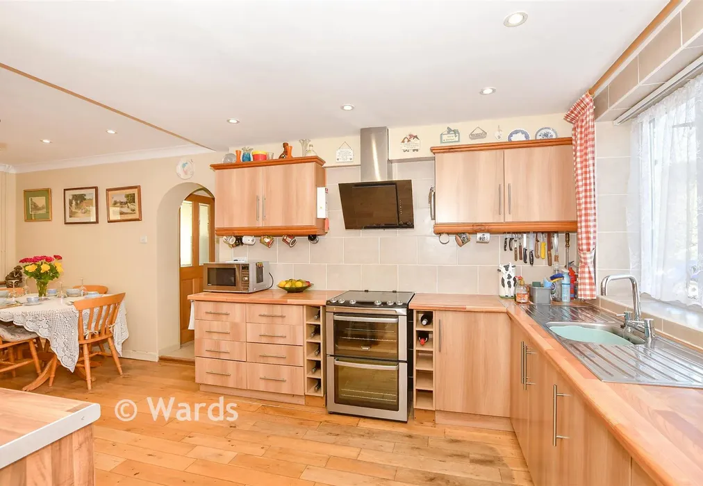 Kitchen/ Diner - Frythe Close, Cranbrook, Kent - Wards of Kent