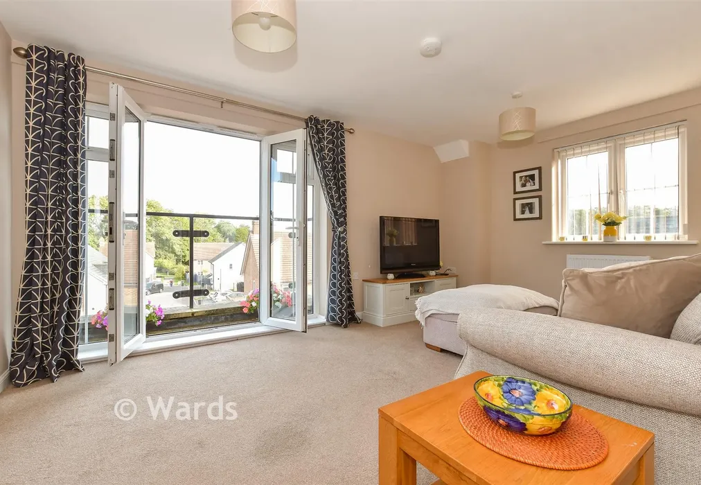 Internal Lifestyle Photograph - Elliot Way, Sholden, Kent - Wards of Kent