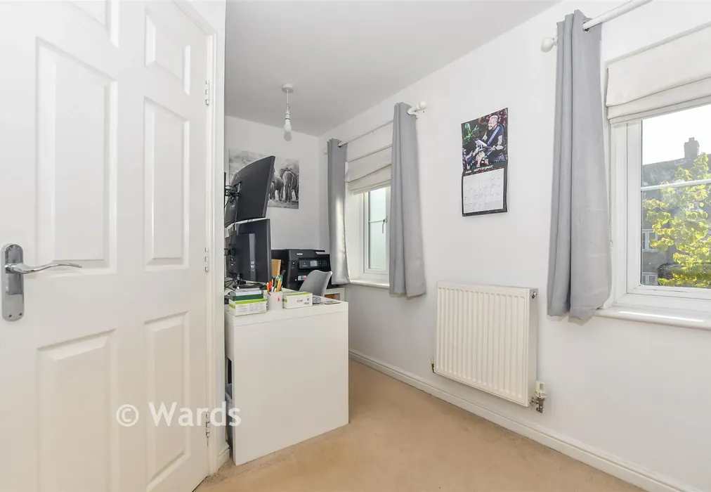 Bedroom 3 - Poppy Mead, Ashford, Kent - Wards of Kent