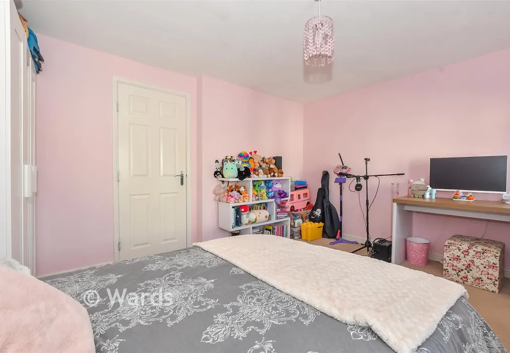 Bedroom 2 - Poppy Mead, Ashford, Kent - Wards of Kent