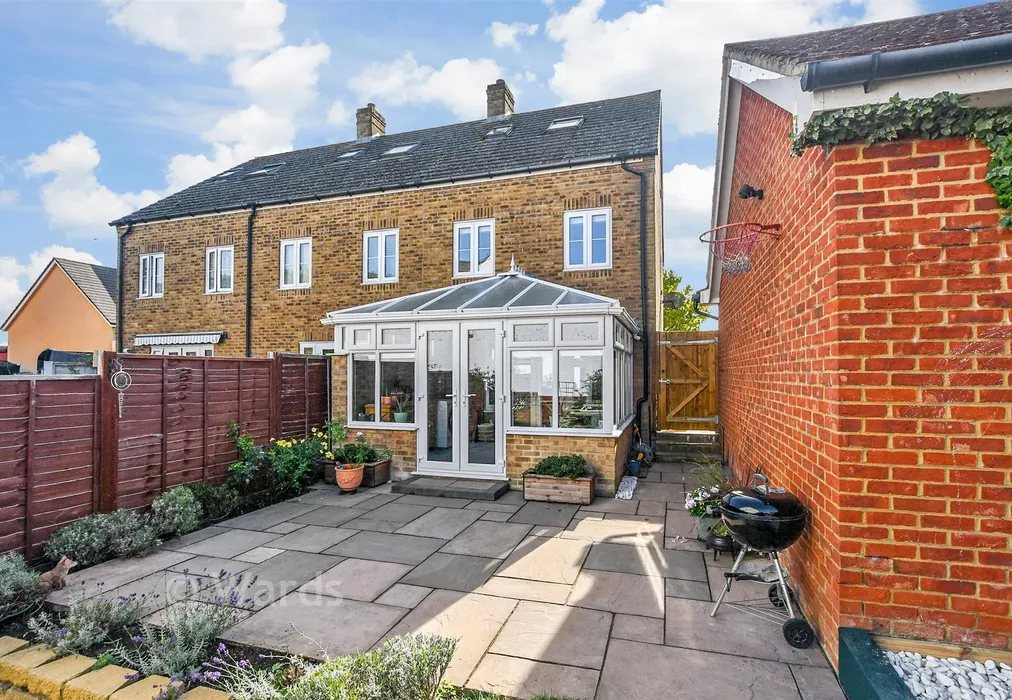 Rear Elevation - Poppy Mead, Ashford, Kent - Wards of Kent