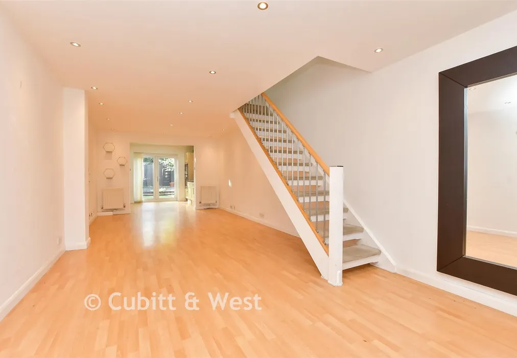 Lounge - Davies Close, Croydon, Surrey - Wards of Kent