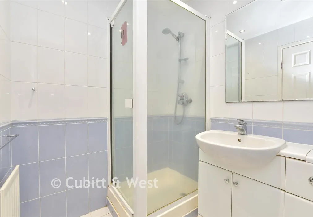 Shower Room - Davies Close, Croydon, Surrey - Wards of Kent
