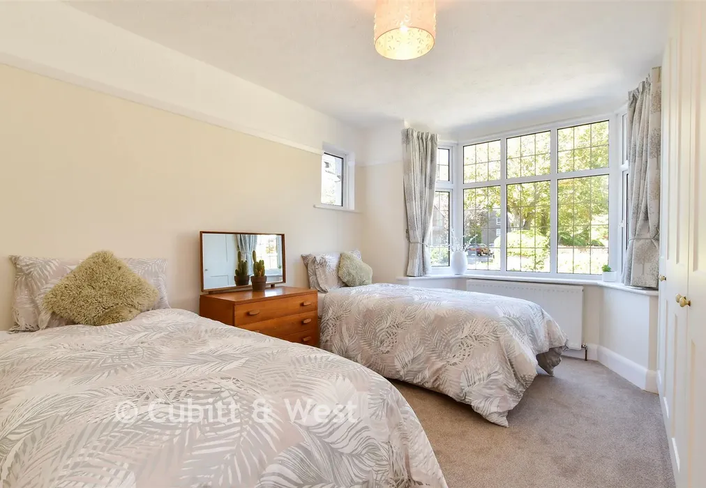 Bedroom 2 - Pevensey Road, Worthing, West Sussex - Wards of Kent