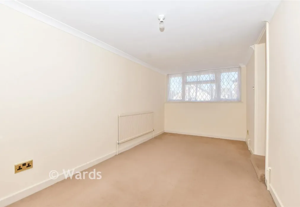 Bedroom 4 - St. John's Road, New Romney, Kent - Wards of Kent