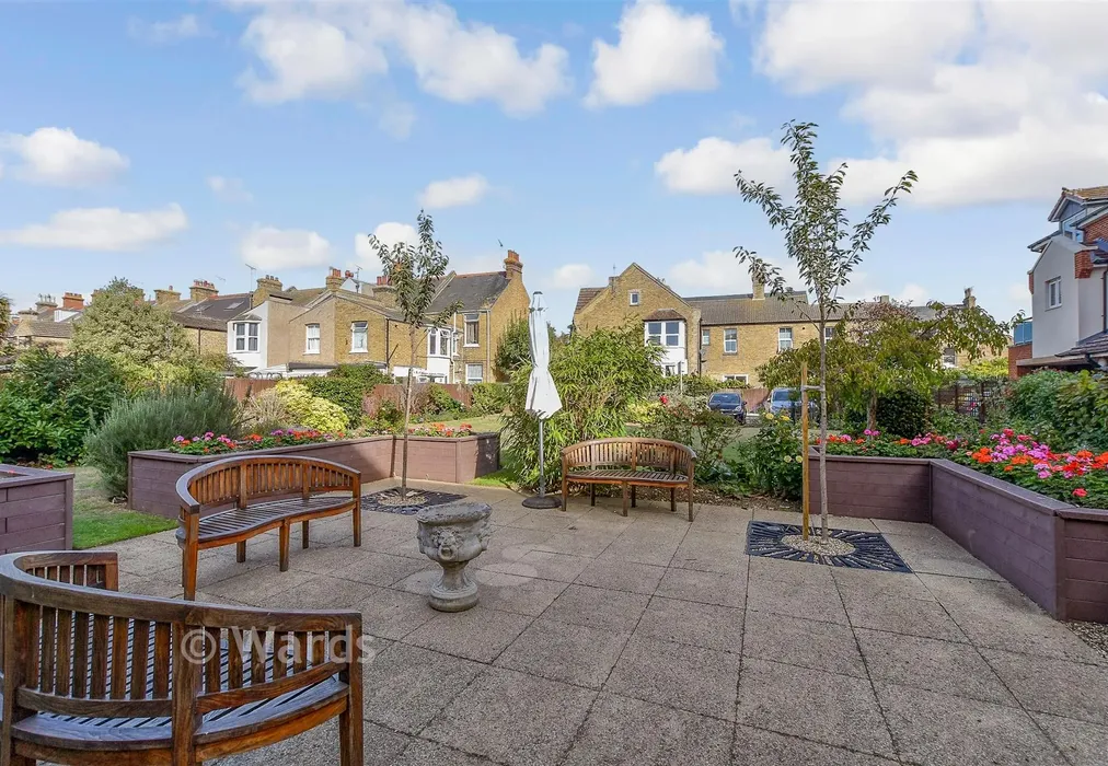 Rear Garden - Richmond Street, Herne Bay, Kent - Wards of Kent