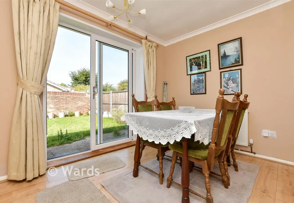 Bedroom 3 - Marshall Crescent, Broadstairs, Kent - Wards of Kent