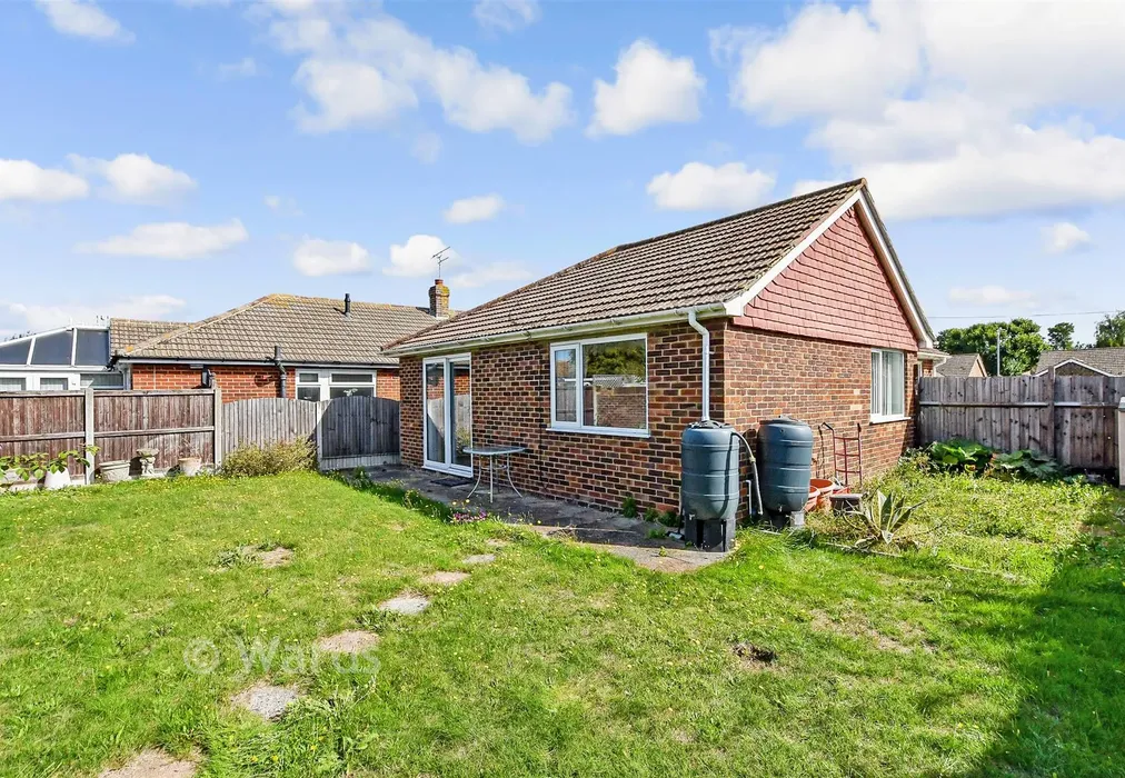 Rear Garden - Marshall Crescent, Broadstairs, Kent - Wards of Kent