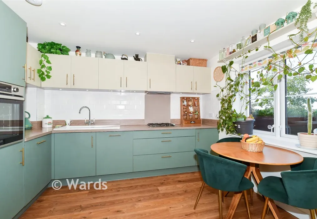 Kitchen - Greystone Square, Wouldham, Rochester, Kent - Wards of Kent