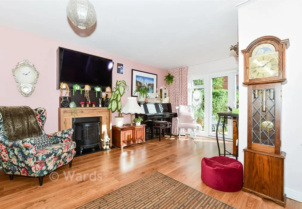 Lounge - Greystone Square, Wouldham, Rochester, Kent - Wards of Kent