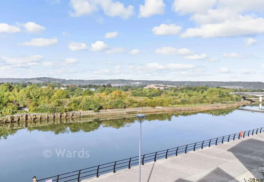 Views To Front - Greystone Square, Wouldham, Rochester, Kent - Wards of Kent