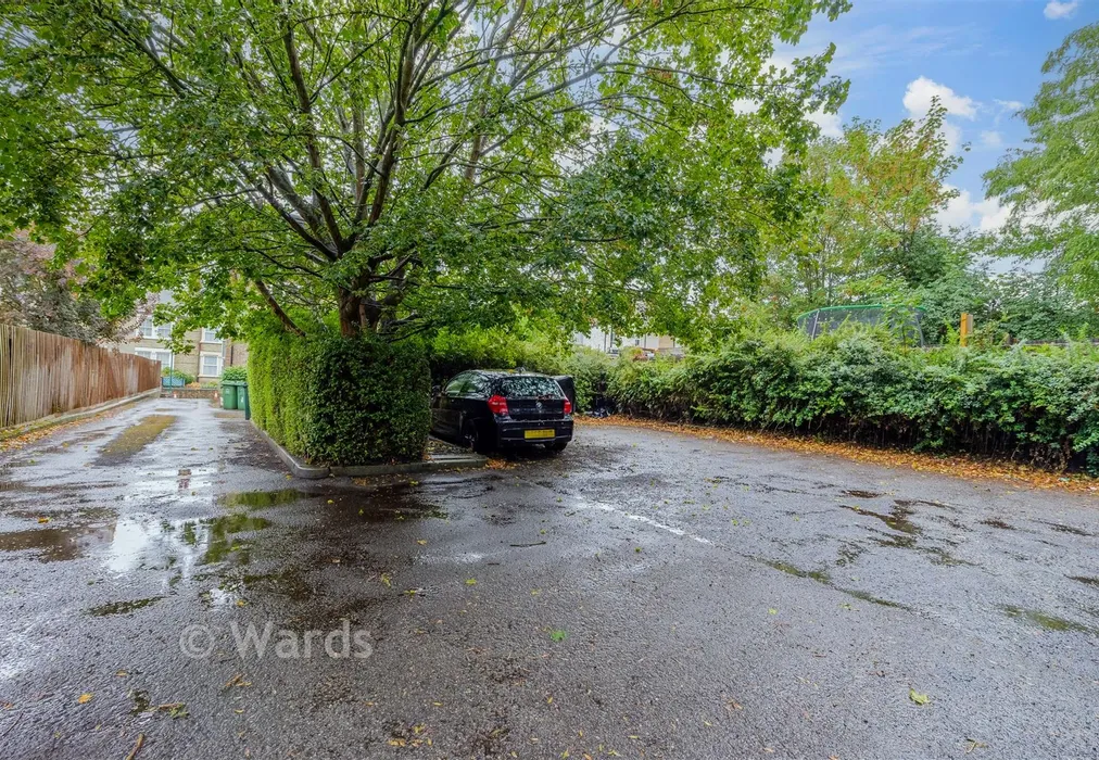 Driveway/Parking - Fulwich Road, Dartford, Kent - Wards of Kent