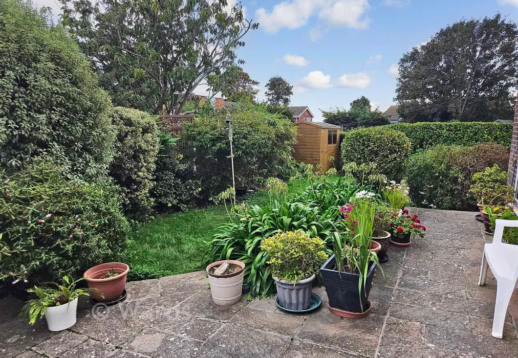 Rear Garden Corp - Abbey Grove, Pegwell, Kent - Wards of Kent