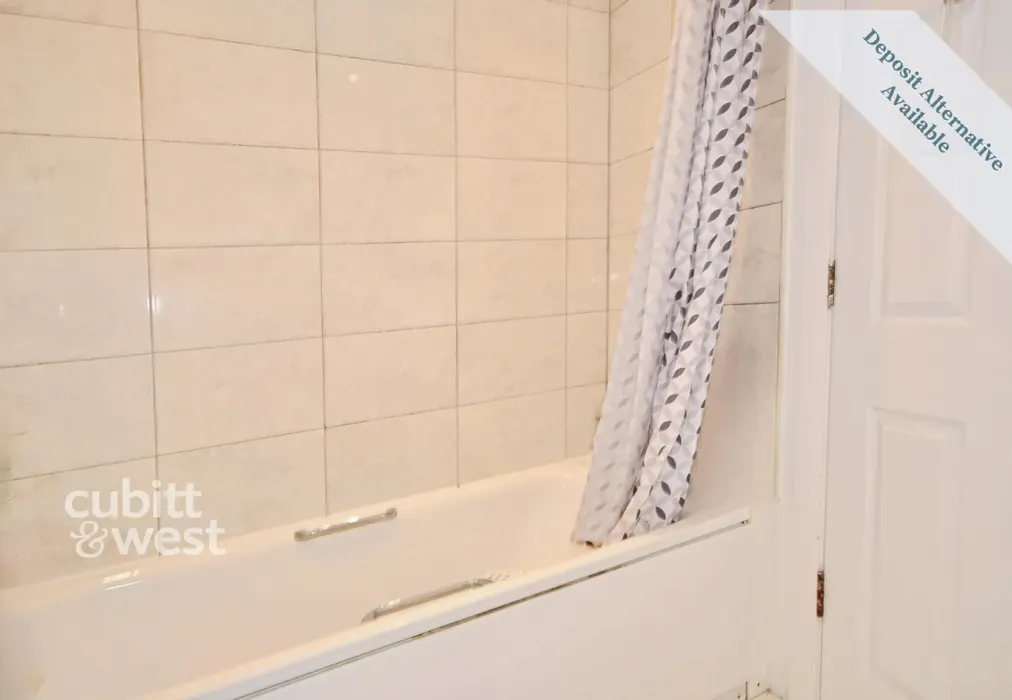 Bathroom - Broadwalk Crawley RH10 - Wards of Kent