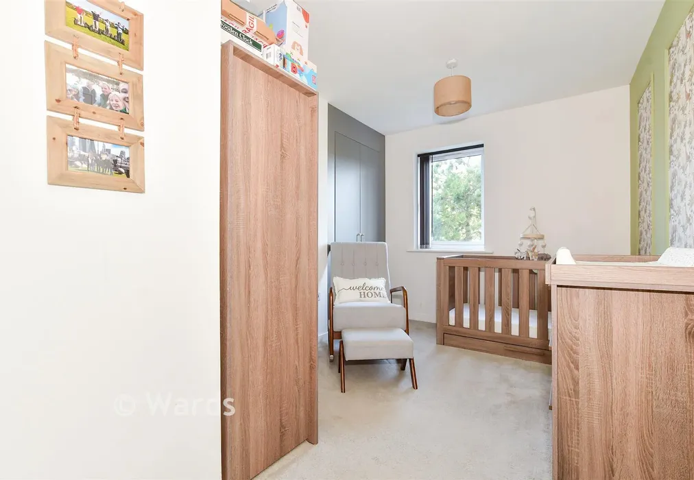 Bedroom 2 - Walters Close, Snodland, Kent - Wards of Kent