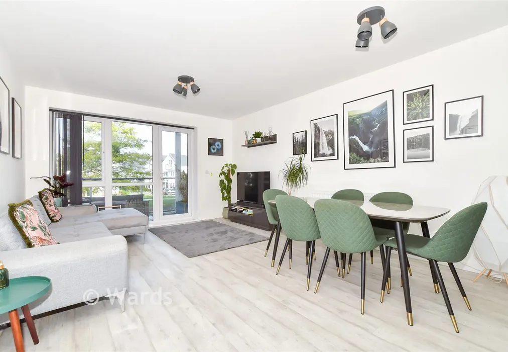 Lounge/Diner - Walters Close, Snodland, Kent - Wards of Kent