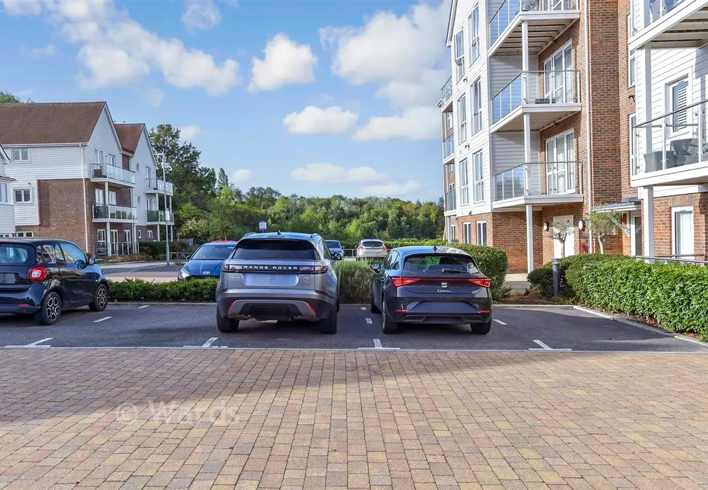 Driveway/Parking - Walters Close, Snodland, Kent - Wards of Kent