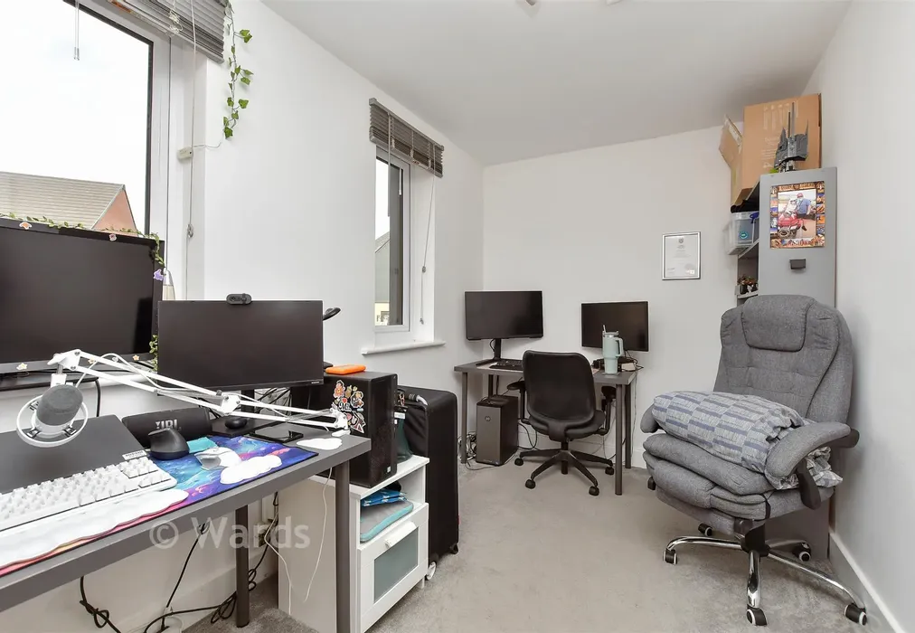 Bedroom 2 - Diana Close, Kemsley, Kent - Wards of Kent