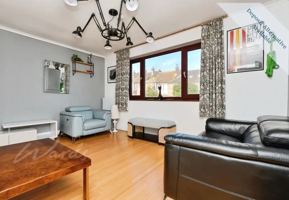GFM lounge use - Granville Farm Mews Thanet Road CT11 - Wards of Kent