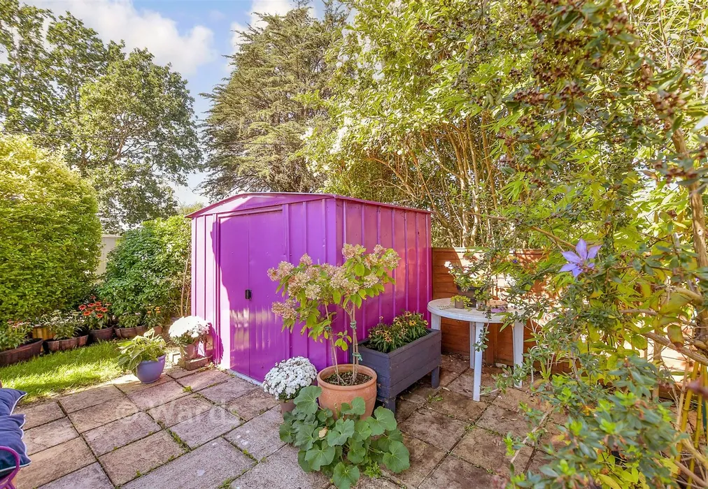 Patio / Decking - Burmarsh Road, Hythe, Kent - Wards of Kent