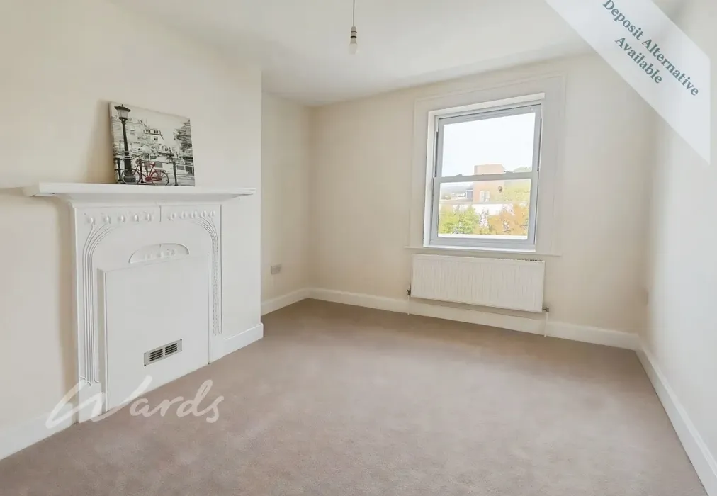 Bedroom 1 - Pleydell Gardens Folkestone CT20 - Wards of Kent