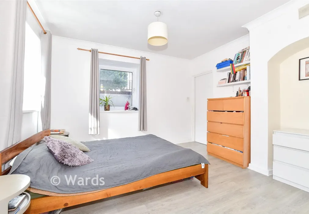 Bedroom 1 - Bower Street, Maidstone, Kent - Wards of Kent