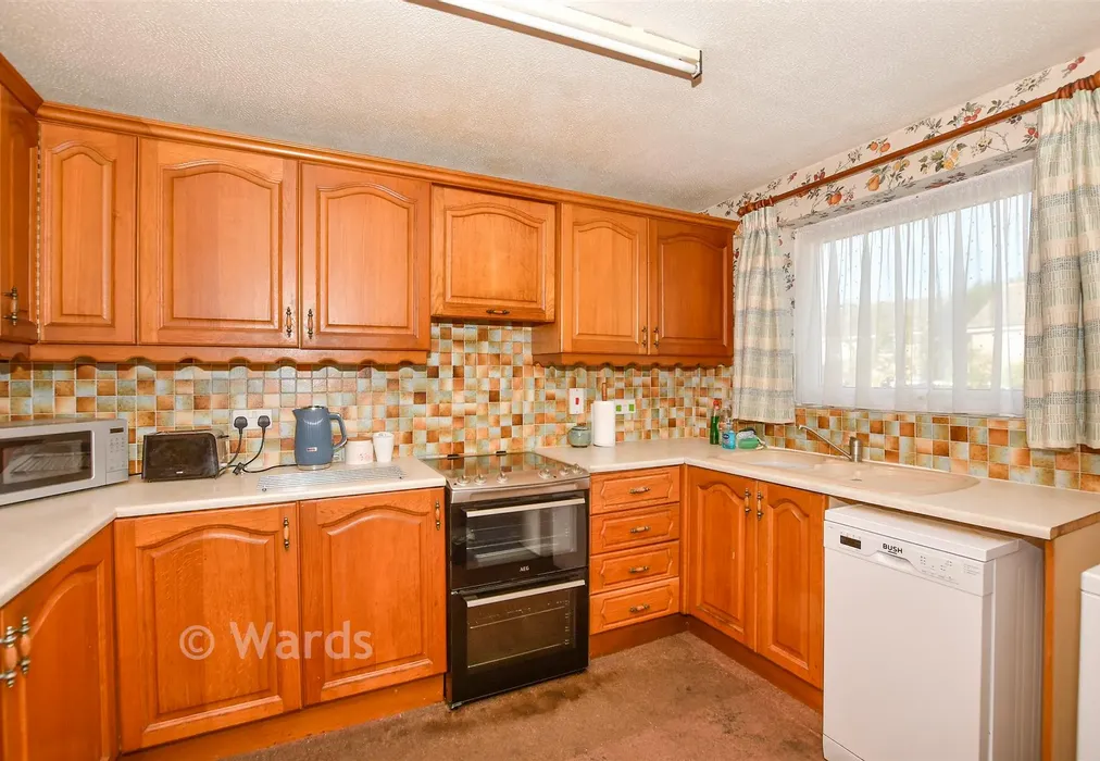 Kitchen - Westway, Pembury, Kent - Wards of Kent