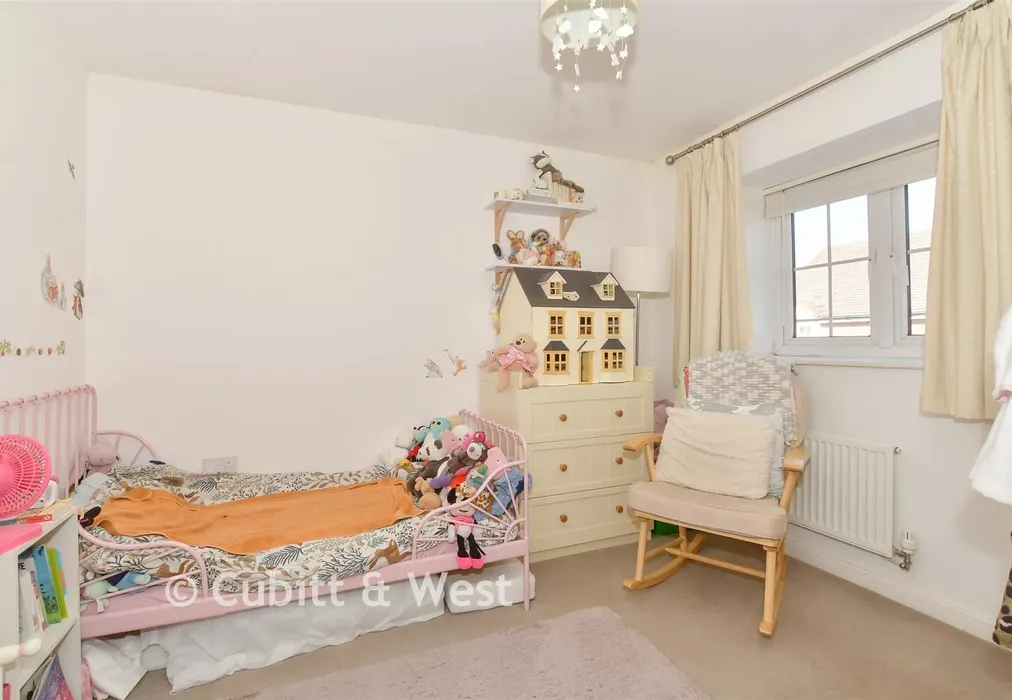 Bedroom 2 - Ockenden Road, Littlehampton, West Sussex - Wards of Kent