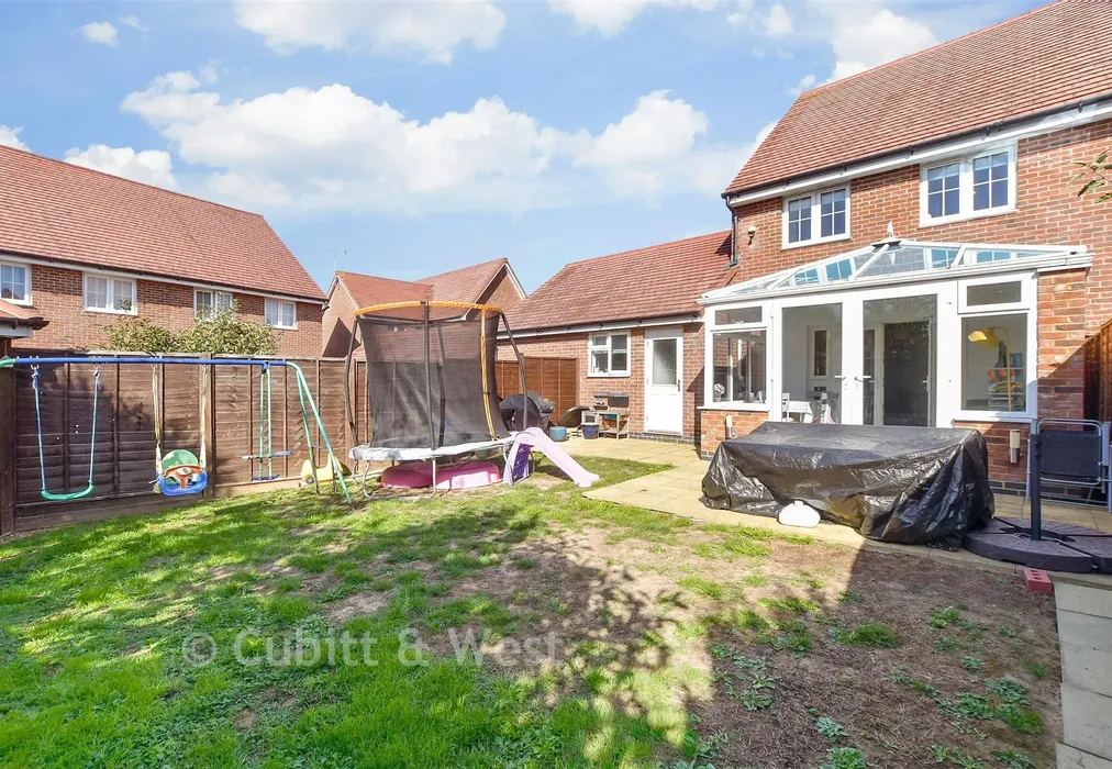 Rear Garden - Ockenden Road, Littlehampton, West Sussex - Wards of Kent